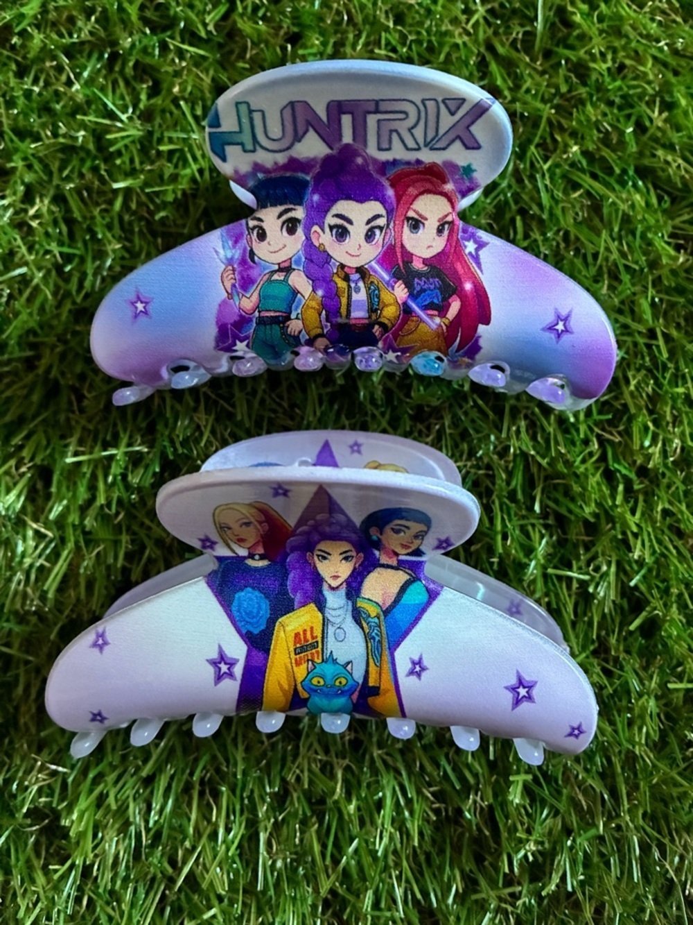 Kpop Hair Clips- Pack of 2 - Picture 2 of 5